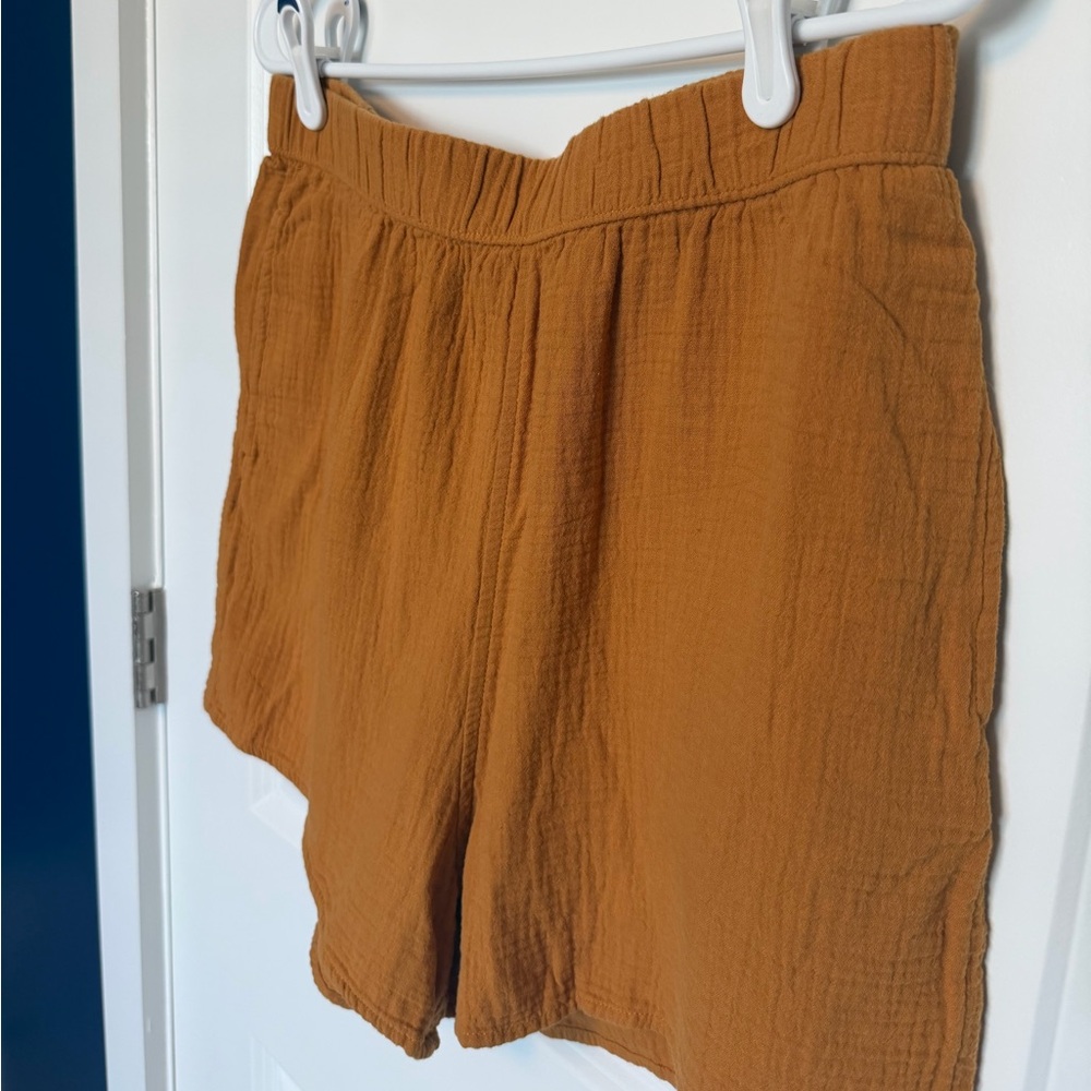 Universal Thread Textured Linen Shorts - Picture 2 of 3